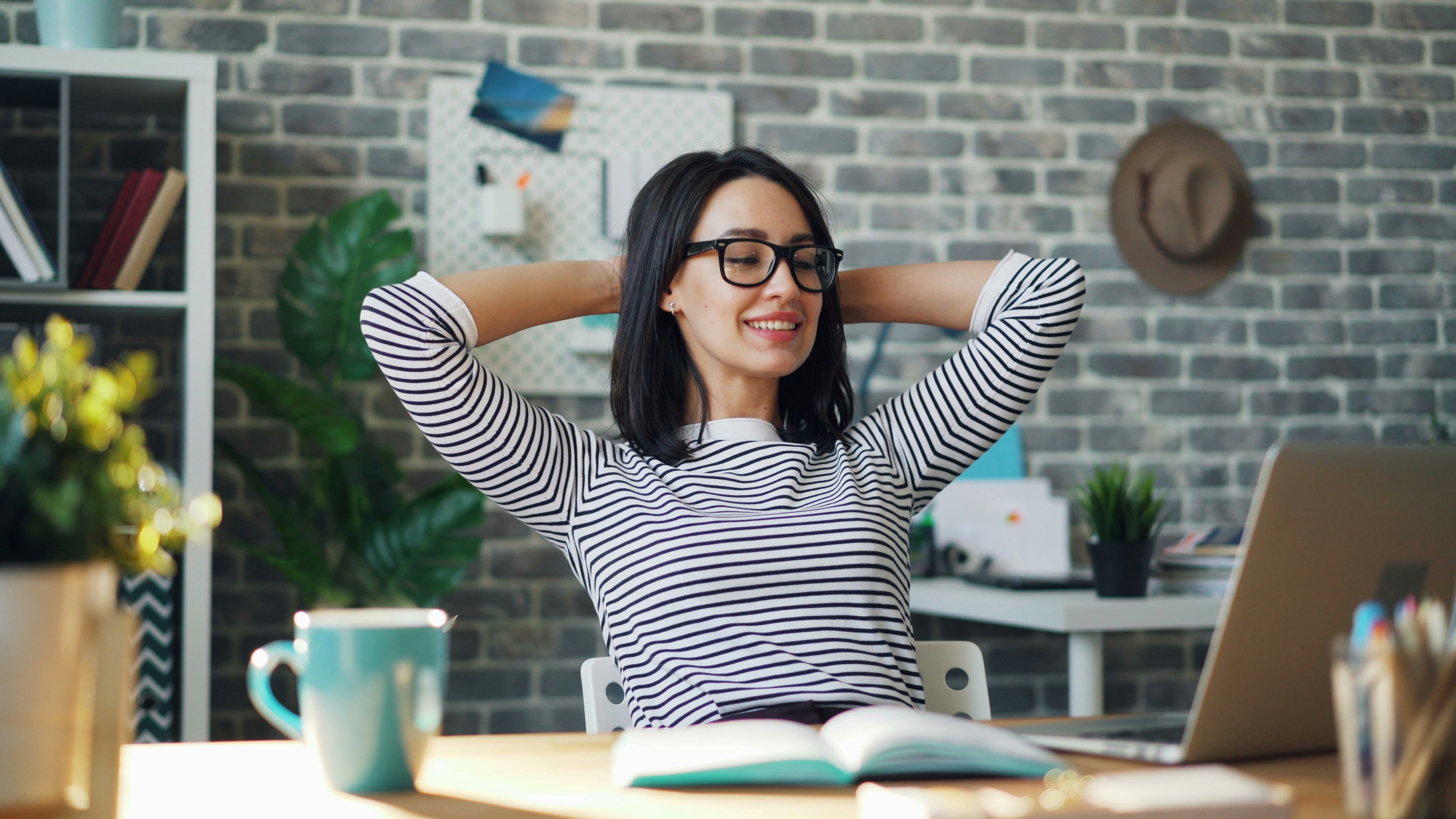 Yogalehrer-Ausbildung finanzieren: Bildungsurlaub, Zuschüsse & was wirklich noch gilt - FindeDeinYoga.org